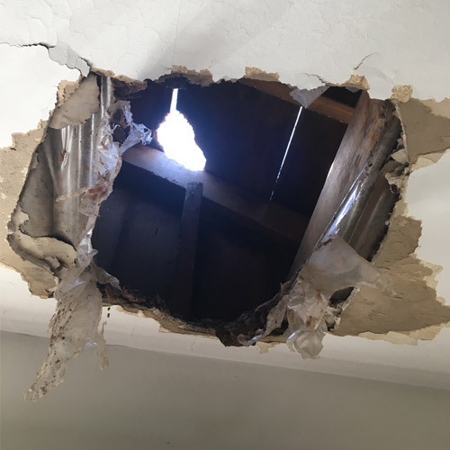 damage-ceiling